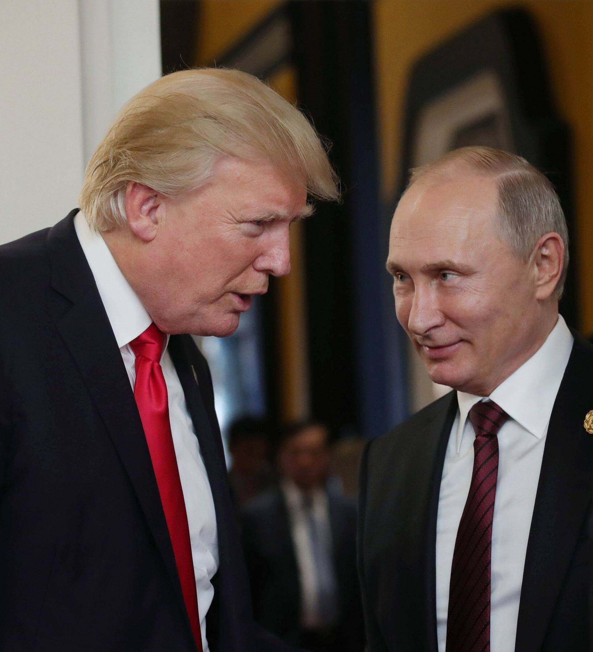  Доналд Тръмп и Владимир Путин 